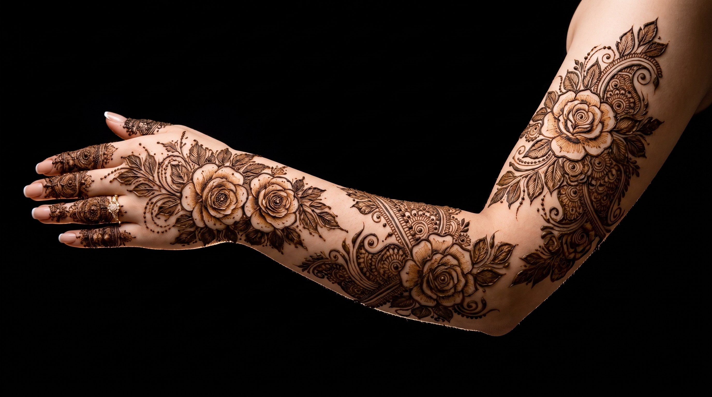Mehndi covering full sleeve